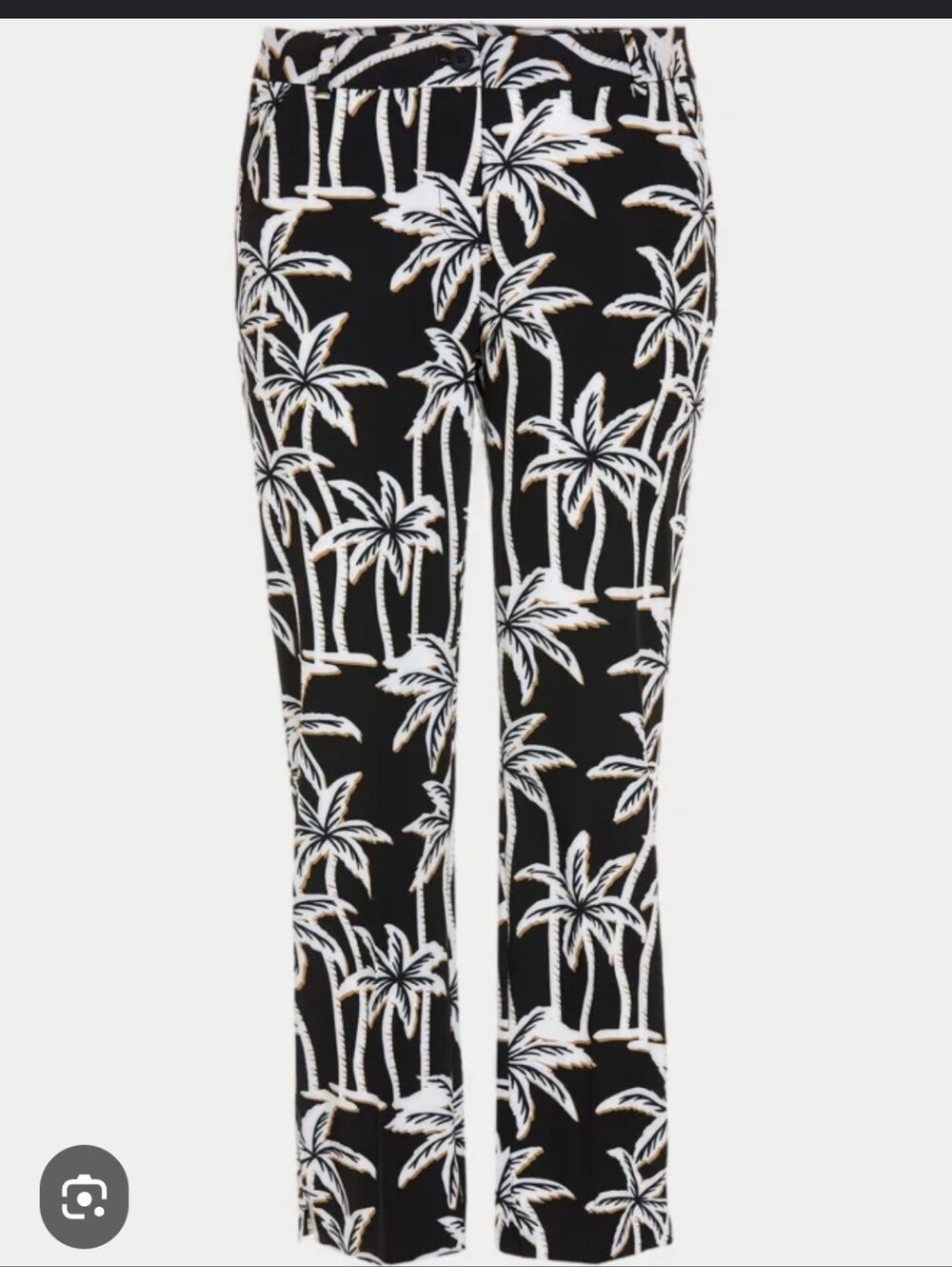 Bamboo traders, capris black-and-white with palm trees,  size 10P good shape🏝️
